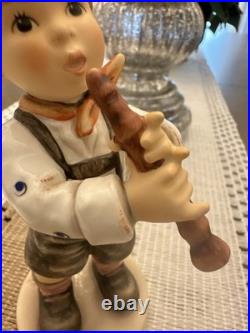 L. E. Hummel Goebel Figurine Cheerful Tune 2150/B TMK 8 Made in Germany SIGNED