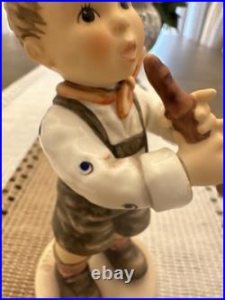 L. E. Hummel Goebel Figurine Cheerful Tune 2150/B TMK 8 Made in Germany SIGNED