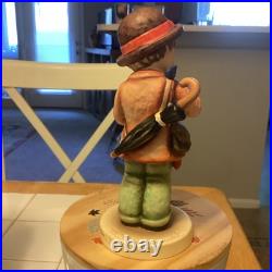 Little Fiddler Hummel Goebel Figurine Vintage 1958 boy Little Fiddler