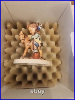 Lot Of 8 GoebeHummel #759, #771, #616, #396/2/0, #20, #383, #261, #662/1 withBoxes