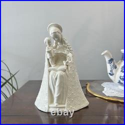 MJ Hummel Goebel 9.5 White Flower Madonna & Infant Jesus 1949-55 West Germany