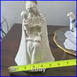 MJ Hummel Goebel 9.5 White Flower Madonna & Infant Jesus 1949-55 West Germany