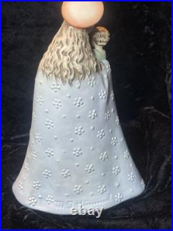 M. I. Hummel Goebel Flower Madonna HUM 10/1. Ht 8 West Germany Mary Jesus