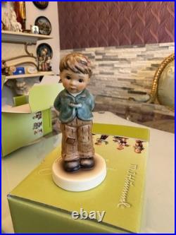 M. I. Hummel Goebel figurine Hum 2388/H 2388/F 2388/J