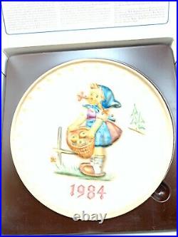 M J Hummel Annual Plates 1980's Goebel Collectors Club Lot Of 8
