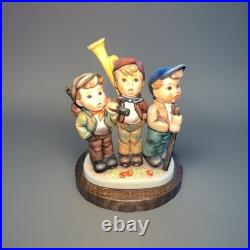 M J hummel #787. Traveling trio 5.5 Tall. 1998 Edition Goebel Germany