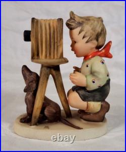 RARE Hummel #178 Photographer LARGE Full Bee with R + W. Goebel marks TMK-2 MINT