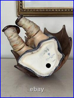 RARE LARGE HUMMEL UMBRELLA GIRL #152 B TMK 2 Goebel Hummel GERMANY 8