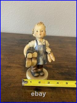 RARE VTG Goebel Hummel BOOTS Figurine #143 6.75H MADE IN US ZONE GERMANY TMK1