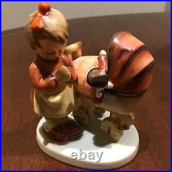 Rare First Issue Goebel Hummel Puppenmutterchen Doll Mother Figurine in Box