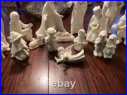 Rare Goebel Hummel Complete White 16 Piece 214 Holy Nativity Set Flying Angel