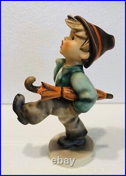 Rare Hummel Figurine HAPPY TRAVELER 7.5 Tall Goebel Germany