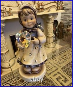 Rare Hummel Figurine Working Pattern Hum 856 Meisterstuck FM8 Swarovski Rare