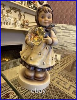 Rare Hummel Figurine Working Pattern Hum 856 Meisterstuck FM8 Swarovski Rare