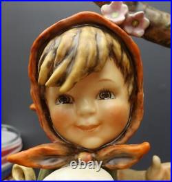 Rare JUMBO 33 Goebel Hummel Apple Tree Girl 141/X 1976 Figurine Germany