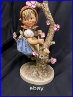 Rare large Hummel, Apple Tree Girl, 10.5 tall Goebel, W. Germany, 1968 141 CHIP