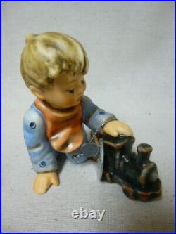 SAMPLES ONLY old rare MI Hummel/Goebel figurine 2112 D UNKNOWN