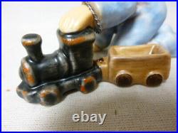 SAMPLES ONLY old rare MI Hummel/Goebel figurine 2112 D UNKNOWN