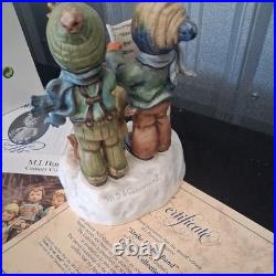 SIGNED Hummel Goebel STRIKE UP THE BAND Original Box #668 Century Co MINT