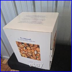 SIGNED Hummel Goebel STRIKE UP THE BAND Original Box #668 Century Co MINT