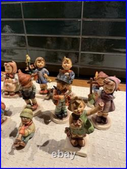Set of 12 Vintage Hummel Goebel Figurines in near Mint Condition