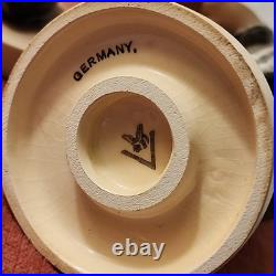 Set of 2 Goebel Hummel Waiter 154 154/1 TMK2 Full Bee 1950-59 Figurine Germany