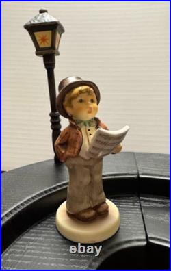 Set of 4 Vintage Goebel Hummel figurines Kinder Choir with stand and lamplight