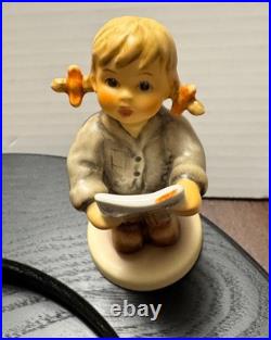 Set of 4 Vintage Goebel Hummel figurines Kinder Choir with stand and lamplight