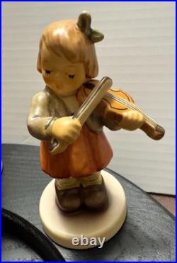 Set of 4 Vintage Goebel Hummel figurines Kinder Choir with stand and lamplight