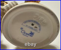 Set of 4 Vintage Goebel Hummel figurines Kinder Choir with stand and lamplight