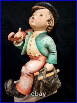 Stunning Goebel M. I. Hummel Figurine #7/III Merry Wanderer Germany 11.5