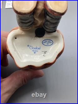 To Keep You Warm' 1st Issue Goebel Hummel 759 With Original Chair, Box, Info Card