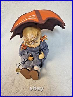 Umbrella Girl M. J. HUMMEL GOEBEL Porcelain Figurine #152/0 B 3.50 Must Have