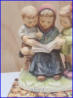 VINTAGE GOEBEL HUMMEL FIGURINE STORYBOOK TIME #458 With ORIGINAL BOX