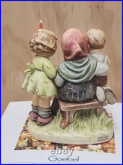 VINTAGE GOEBEL HUMMEL FIGURINE STORYBOOK TIME #458 With ORIGINAL BOX