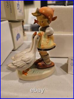 VINTAGE GOEBEL HUMMEL GOOSE GIRL Lisette 47/0 PORCELAIN FIGURINE GERMANY TMK