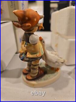 VINTAGE GOEBEL HUMMEL GOOSE GIRL Lisette 47/0 PORCELAIN FIGURINE GERMANY TMK