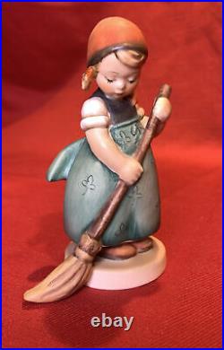 VINTAGE Hummel Figurine Goebel W Germany Little Sweeper #171