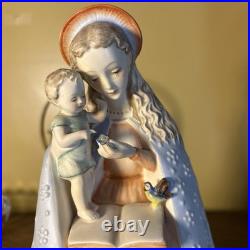 VINTAGE Hummel Goebel Madonna and Baby Jesus Figurine. 10 Inches Tall
