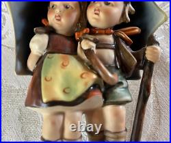 VTG Hummel Goebel Stormy Weather #71 Figurine TMK2 FULL BEE FLAWLESS