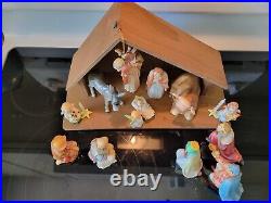 Vintage 14 Piece Goebel Hummel Nativity Scene Porcelain Figurines V W. Germany