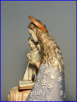 Vintage 1950's RARE Large 13 Size HUMMEL Goebel Mary/Madonna Child Jesus Statue Vintage 1950's RARE Large 13 Size HUMMEL Goebel Mary/Madonna Child Jesus Statue