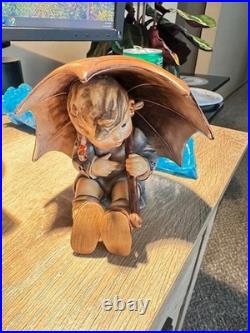 Vintage 1970s Hummel Goebel Umbrella Boy and Girl Pair TMK4 EXCELLENT CONDITION