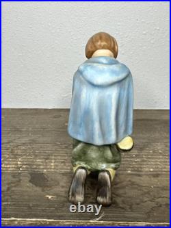 Vintage GOEBEL Hummel NATIVITY Kneeling SHEPHERD Figurine Germany HX323