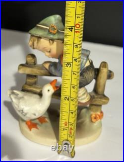 Vintage Goebel Hummel BARNYARD HERO #195-2/0 early piece