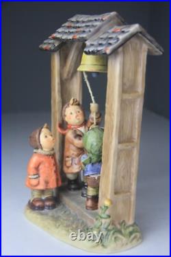 Vintage Goebel Hummel Figurine LETS TELL THE WORLD # 487 W Germany 10 1/2 tall