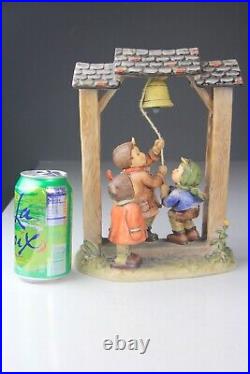 Vintage Goebel Hummel Figurine LETS TELL THE WORLD # 487 W Germany 10 1/2 tall
