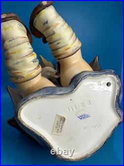 Vintage Goebel Hummel Figurine UMBRELLA GIRL Hum 152/II/B TMK-4 West Germany