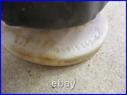 Vintage Goebel Hummel Figurine Visiting an Invalid 470 Club Exclusive 1984