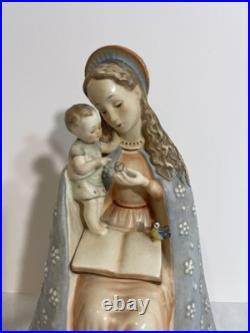 Vintage Goebel Hummel Flower Madonna 10/I TMK-2 Full Bee Open Halo Germany HTF Vintage Goebel Hummel Flower Madonna 10/I TMK-2 Full Bee Open Halo Germany HTF